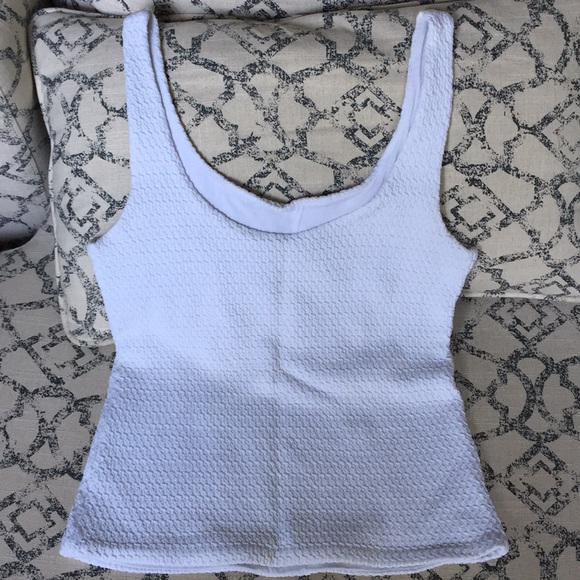 Club Monaco Textured Tank - Picture 2 of 6